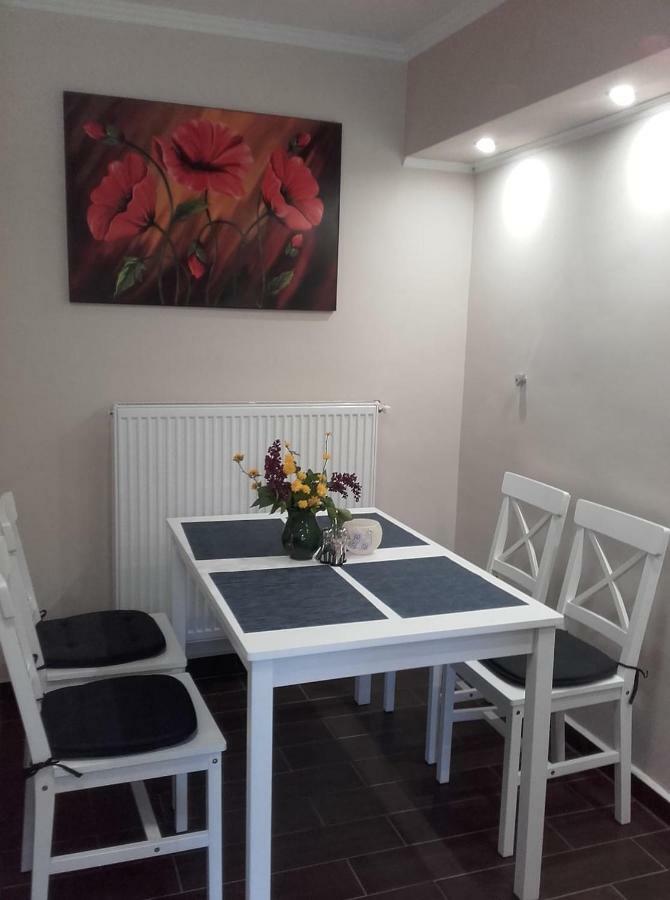 시글리게트 Rozsakert Vendeghaz B&B 외부 사진